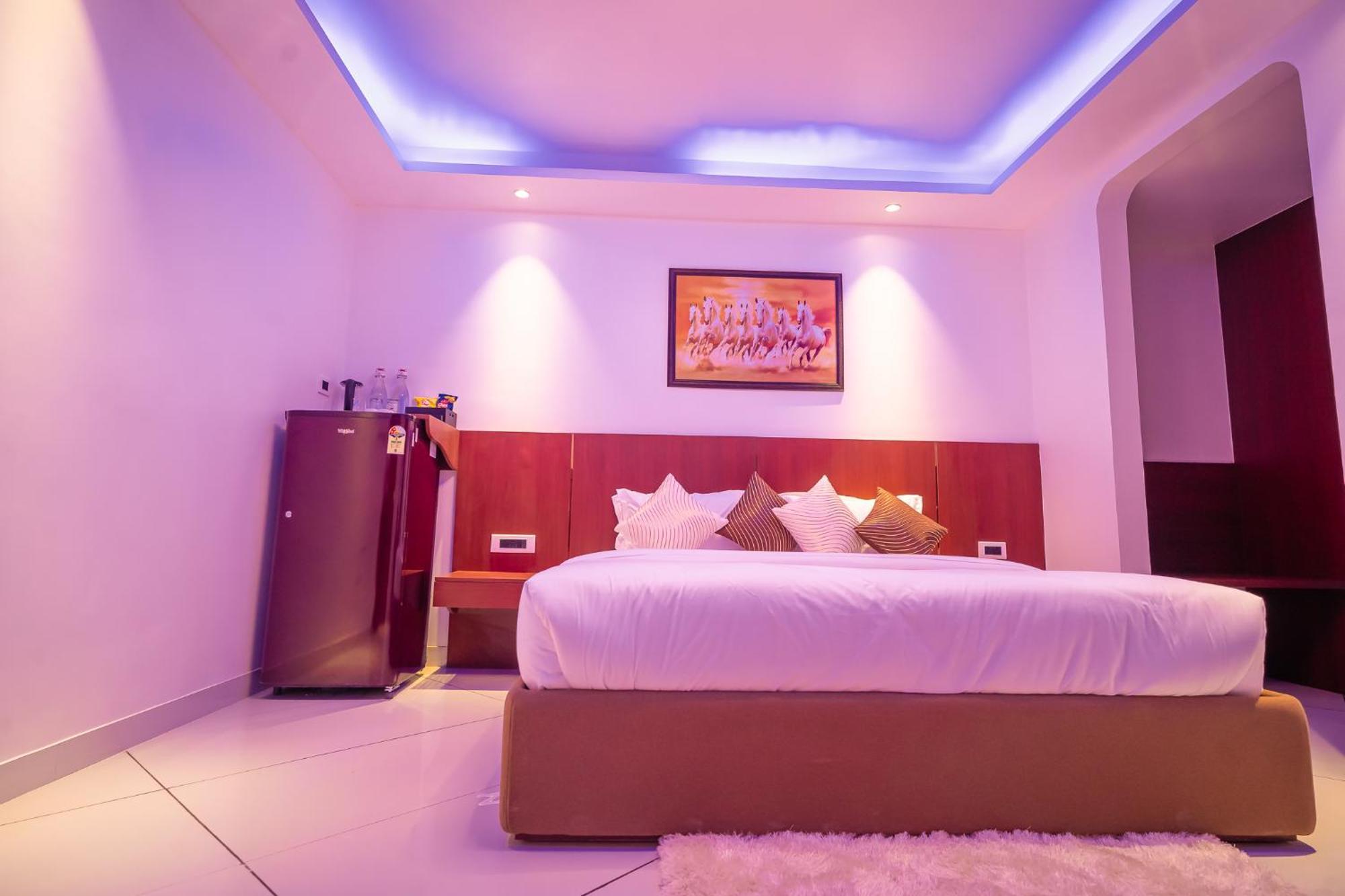 J60 Homestay New Delhi