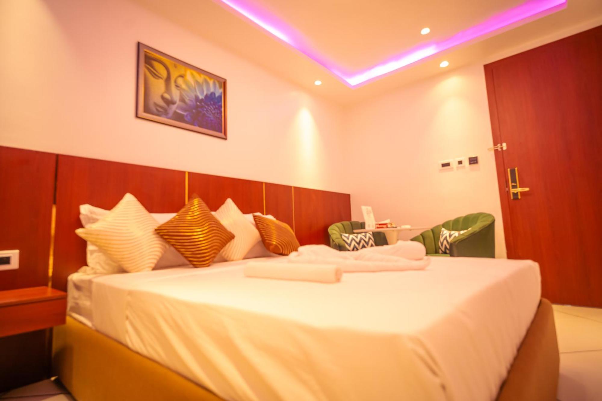 Homestay J60 *